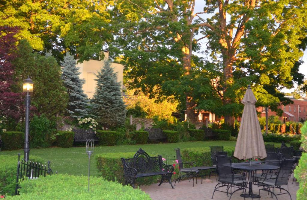 Union Gables (Adults Only) Hotel Saratoga Springs Bagian luar foto