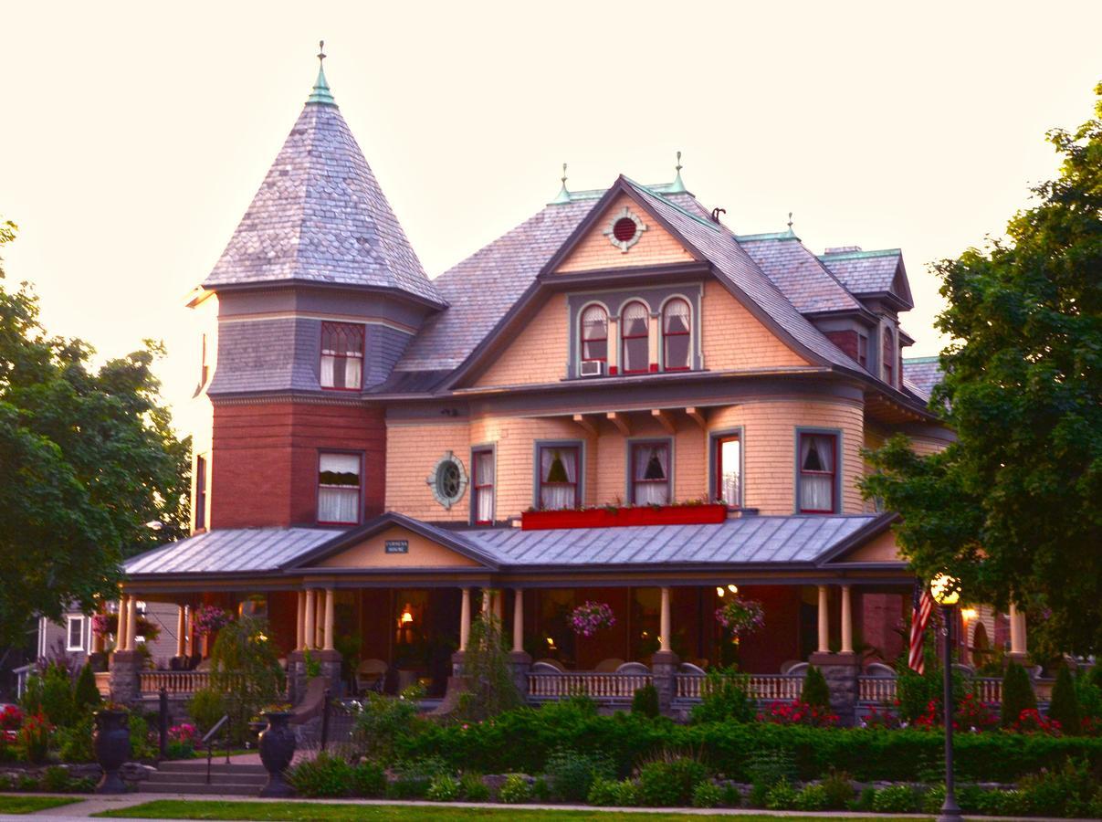 Union Gables (Adults Only) Hotel Saratoga Springs Bagian luar foto