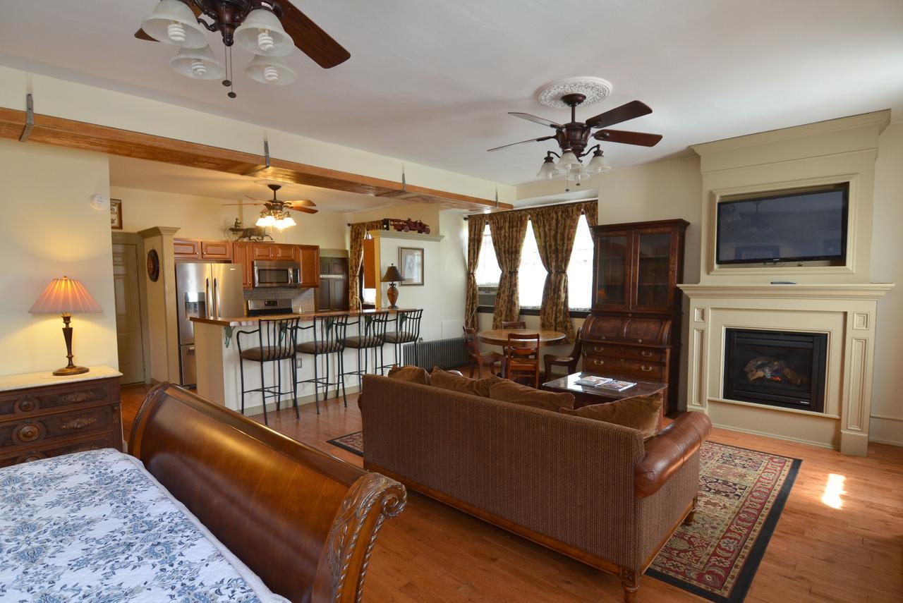 Union Gables (Adults Only) Hotel Saratoga Springs Bagian luar foto