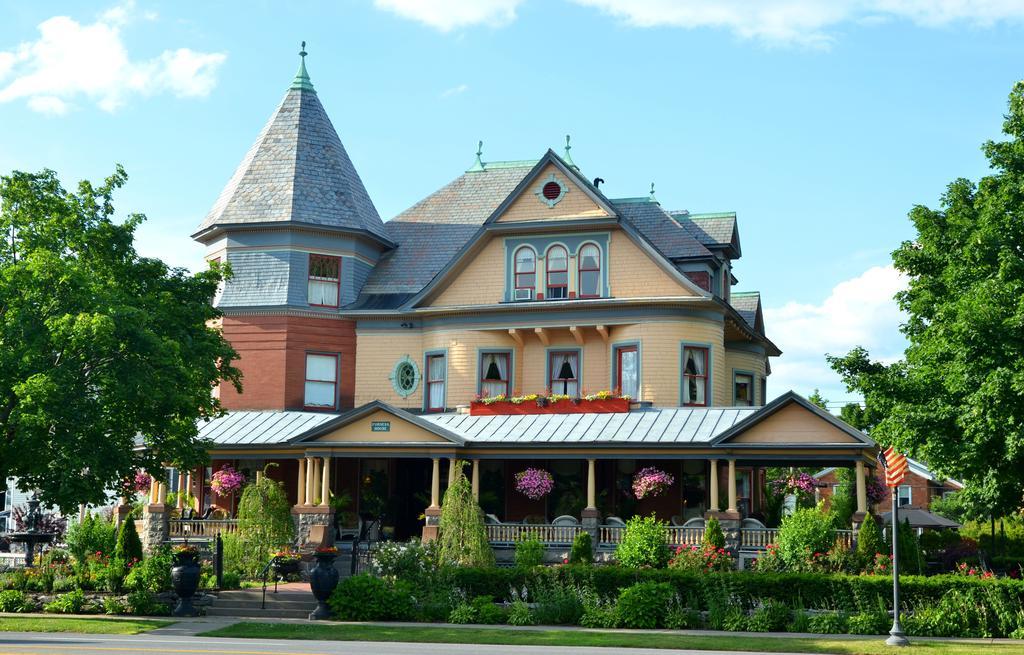 Union Gables (Adults Only) Hotel Saratoga Springs Bagian luar foto